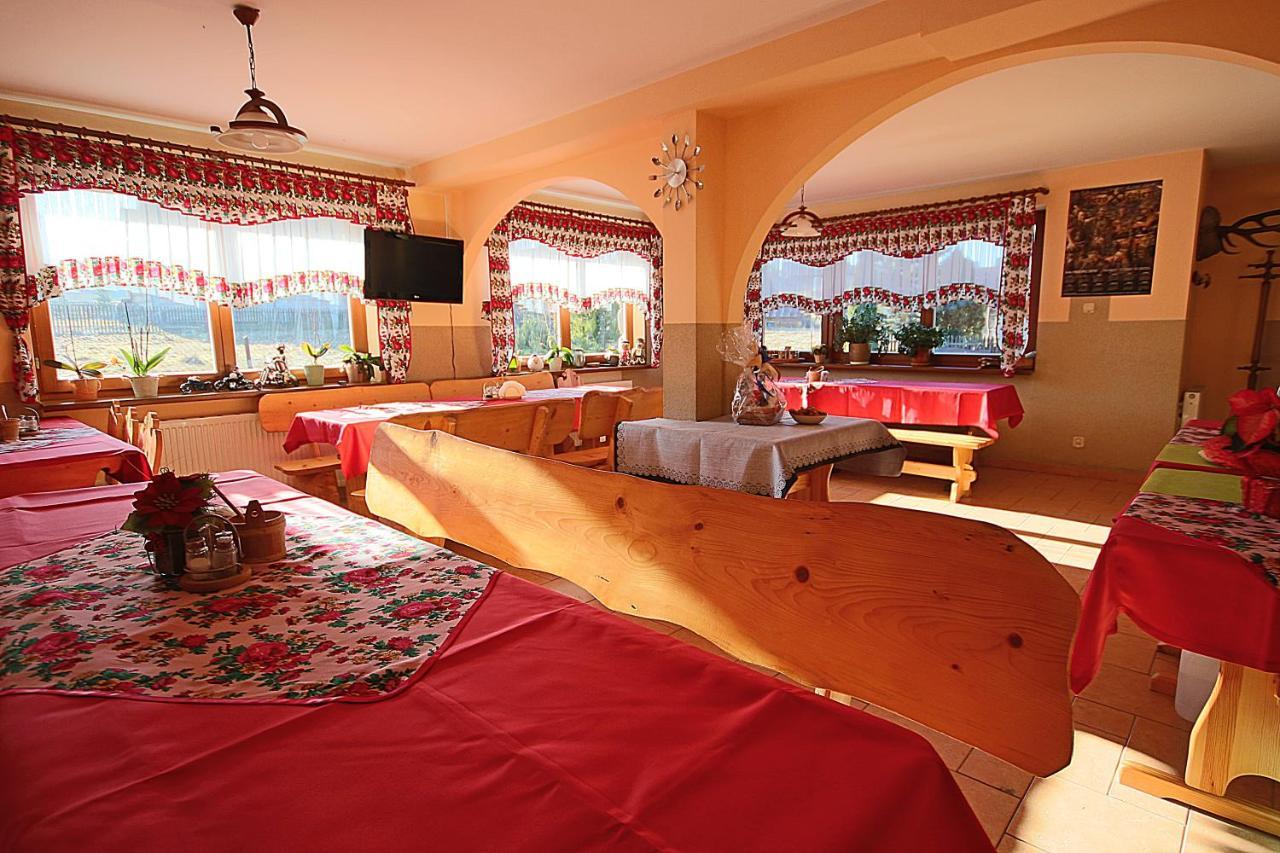 ムジャシフレ Lesne Zacisze Bed & Breakfast エクステリア 写真
