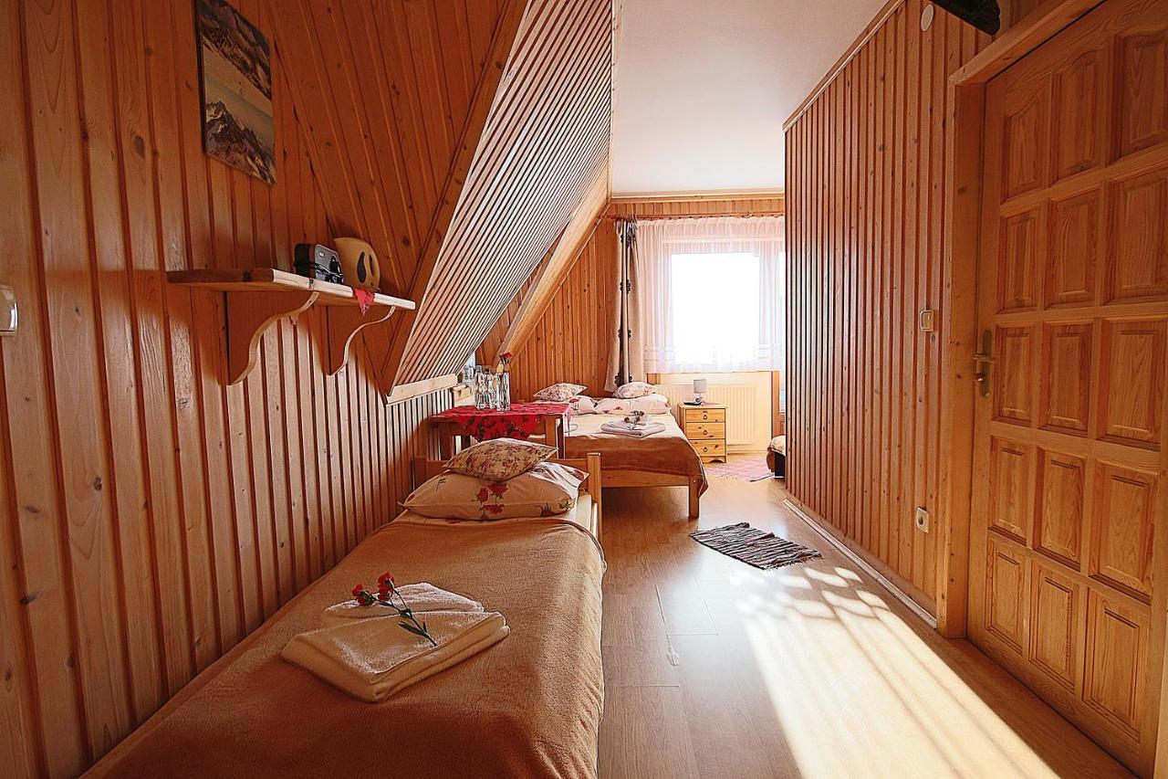 ムジャシフレ Lesne Zacisze Bed & Breakfast エクステリア 写真