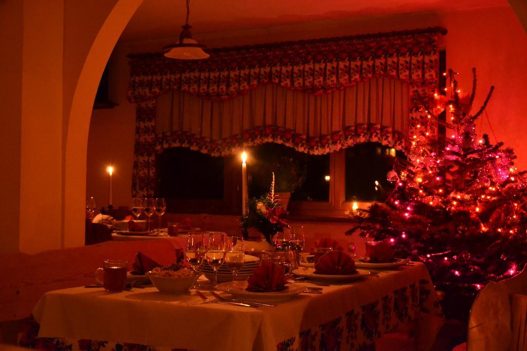 ムジャシフレ Lesne Zacisze Bed & Breakfast エクステリア 写真