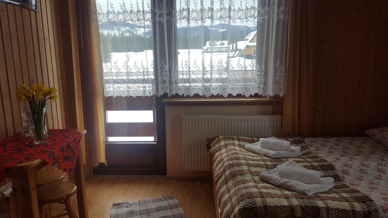 ムジャシフレ Lesne Zacisze Bed & Breakfast エクステリア 写真
